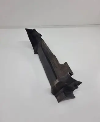 Audi Q7 4M Fender end trim 4m0821170c