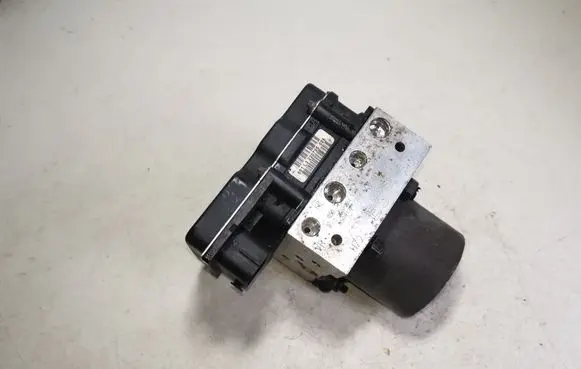 Audi A4 S4 B7 8E 8H ABS Pump 8E0910517E 8E0614517AL 0265950473