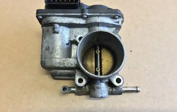 Suzuki Alto Throttle valve 71M0 7Q26 00546