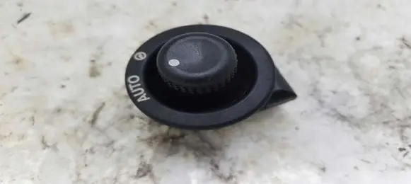 Land Rover Range Rover Sport L320 Steering wheel adjustment switch XPB500180 03930376