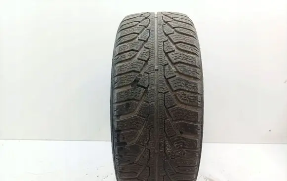 Volkswagen PASSAT B5 R17 winter tire 