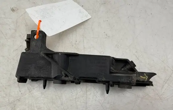 Audi A6 C7 Front bumper mounting bracket 4G0807283