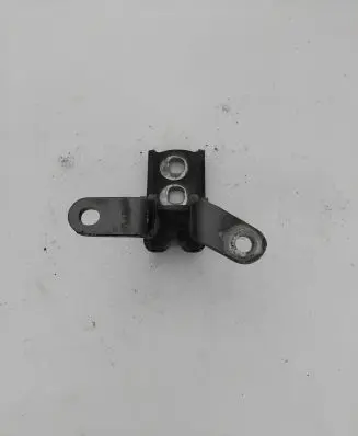 Opel Astra J Front door lower hinge 