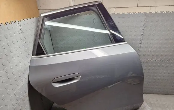 Rear door