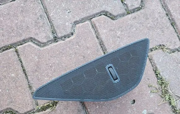 Opel Crossland X Dash center air vent grill 13461695