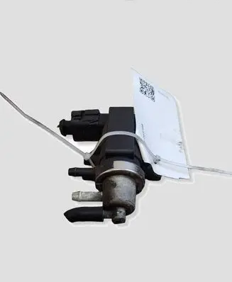 Audi A4 S4 B7 8E 8H Turbo solenoid valve 1J0906627B 72290345