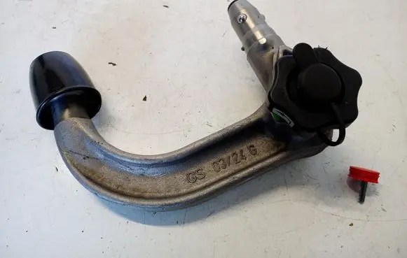 Audi Q2 - Detachable towbar 81A800495
