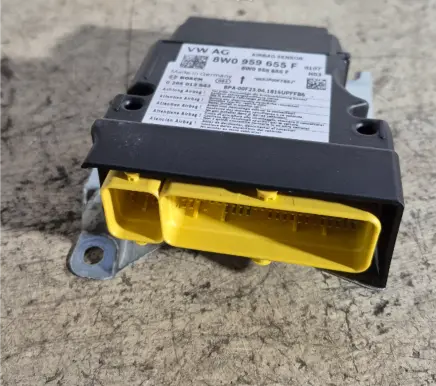 Audi A5 Sportback 8TA Airbag control unit/module 8W0959655F 0285013643