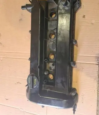 Ford Mondeo Mk III Rocker cam cover 1S7G6K272AE