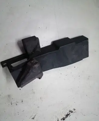 Ford Kuga I Intercooler air guide/duct channel 8V41S02477A