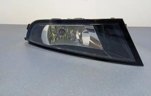 Skoda Fabia Mk3 (NJ) Front fog light 6V0941700A