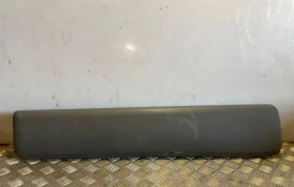 Opel Vivaro Front door trim (molding) 8200036088