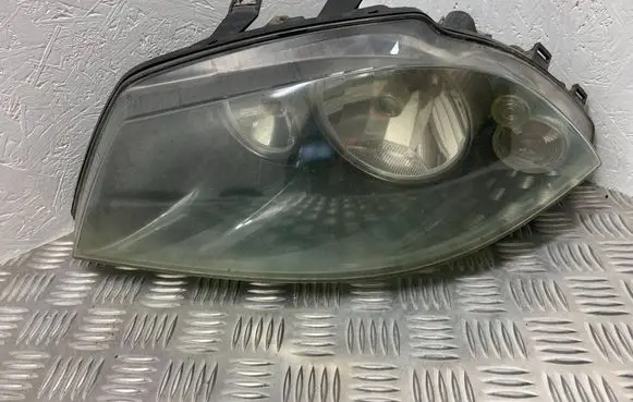Seat Ibiza III (6L) Headlight/headlamp 6L1941005A 89306191