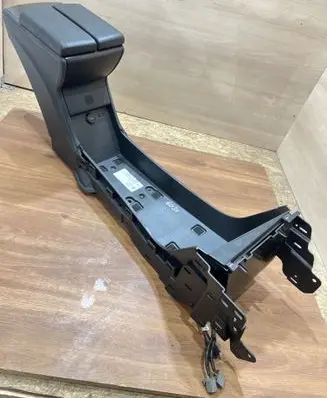 Tesla Model X Center console 101024900A