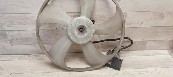 Toyota Auris 150 Electric radiator cooling fan 163630D120 8925712010 4993003341