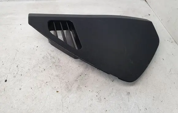 Mercedes-Benz E W211 Dashboard side end trim 2116800578 T0013785