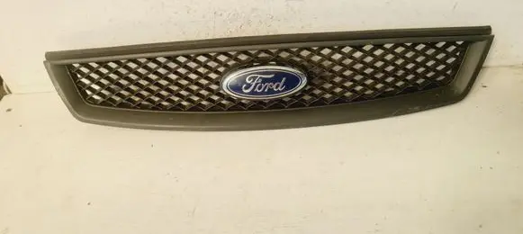 Front bumper upper radiator grill