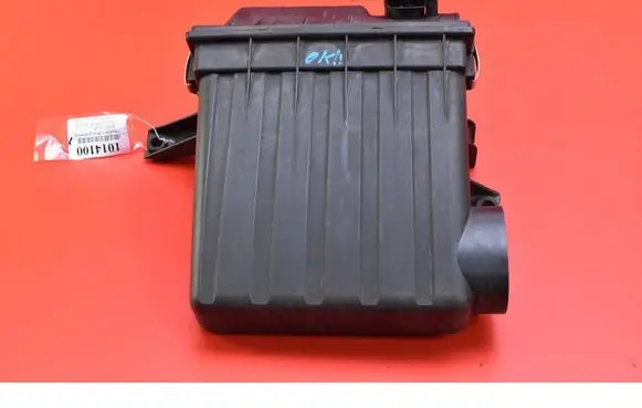 Suzuki Swift I Air filter box LP1540