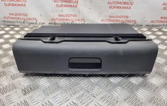Volkswagen Touran I Front trunk storage compartment 1T0881580D