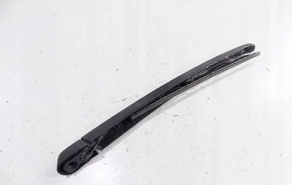 Hyundai Tucson JM Rear wiper blade arm