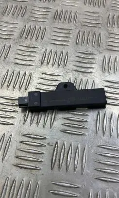 BMW 3 F30 F35 F31 Interior comfort aerial antenna 9220832 6520922083202