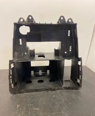 Volvo V70 Radio/GPS head unit trim 30722446