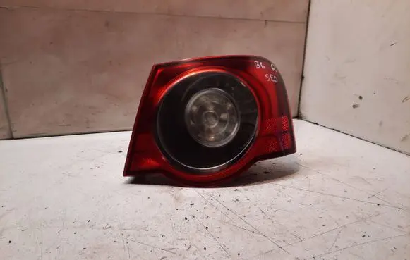Volkswagen PASSAT B6 Rear/tail lights 3C5945096C