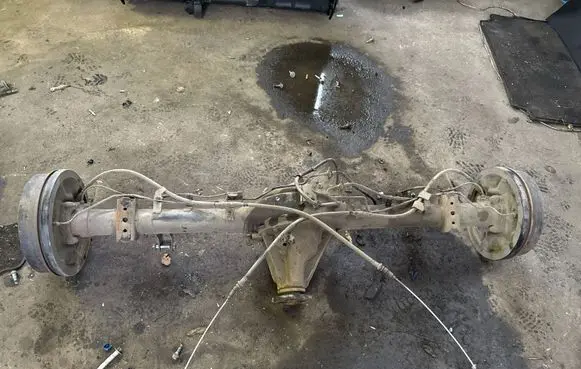 Ford Ranger IV Rear axle beam 