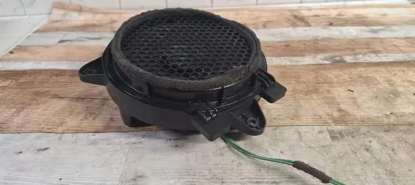 Chrysler Pacifica Rear door speaker 04685967AD