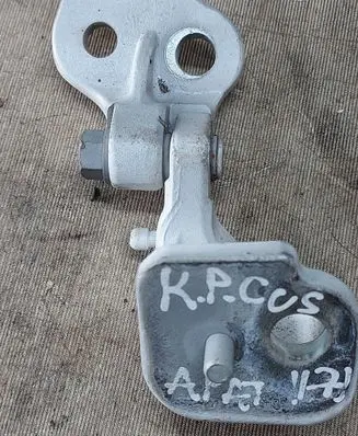 Front door lower hinge