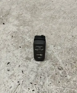 Volvo S40, V40 Central locking switch button 30613568