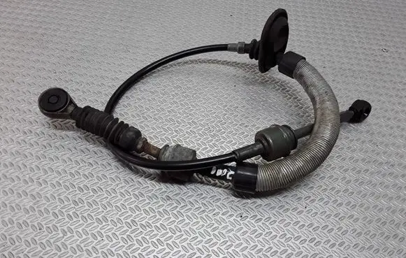 Mercedes-Benz Vito Viano W638 Gear shift cable linkage