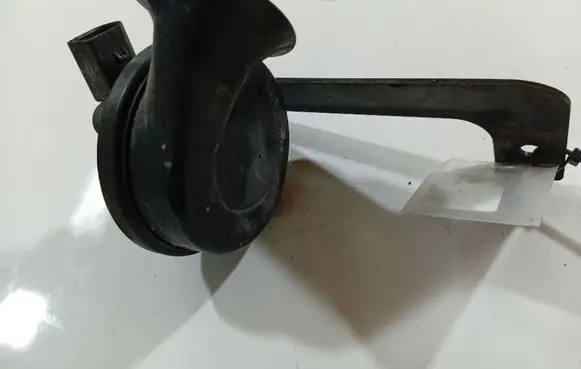Volkswagen Touareg I Horn signal 007424