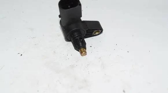 Mercedes-Benz C W203 Reversing light switch sensor 2035450106