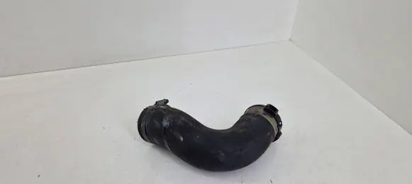Volvo XC90 Intercooler hose/pipe 31657757