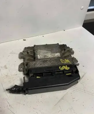 Renault Kangoo I Engine control unit/module 8200396037 2640873