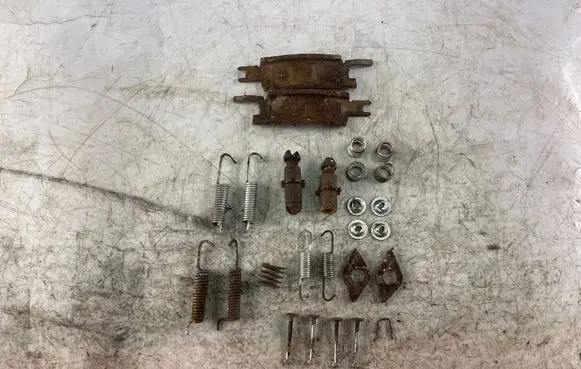 Mitsubishi Pajero Sport I Other brake parts 