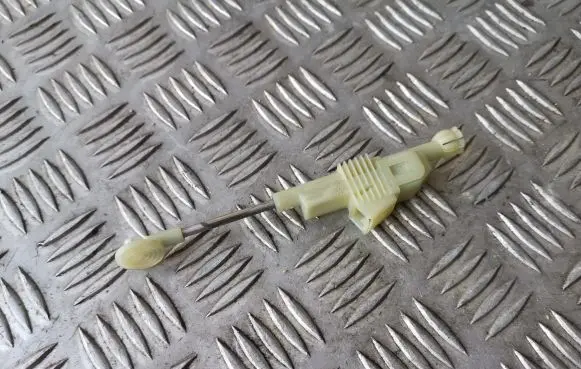 Clutch pedal sensor