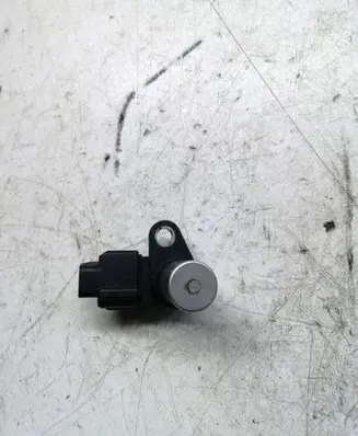 Volvo XC70 Camshaft position sensor 30713485