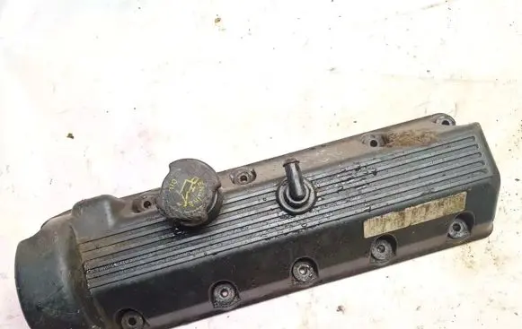 Ford Crown Rocker cam cover f4se6591aa