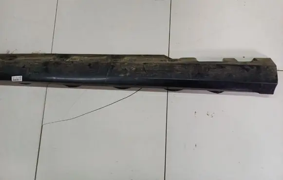 Mercedes-Benz R W251 Sill