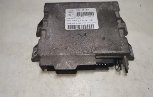 Fiat Punto (176) Engine control unit/module 46467010 IAW8F5T