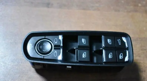 Porsche Panamera (970) Other switches/knobs/shifts 7PP959858R
