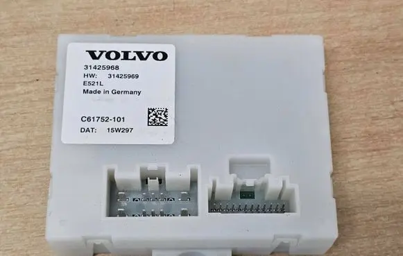 Volvo XC60 Tailgate/trunk control unit/module 31425968 31425969