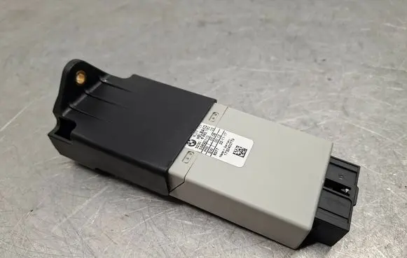 BMW X5 F15 Steering rack control module 32306882780 6882780