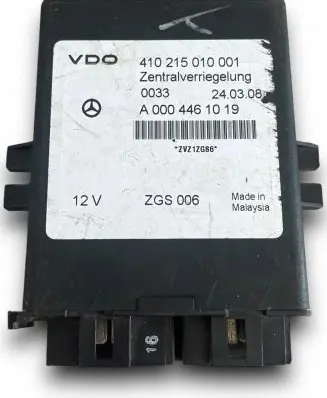 Mercedes-Benz Sprinter W906 Door central lock control unit/module A0004461019