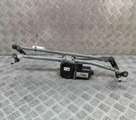 Porsche Macan (95B) Front wiper linkage and motor 95B955601A 95B955113A