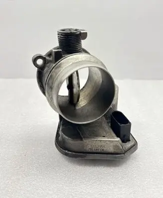 BMW 5 E60 E61 Throttle valve 7791481 B53272351