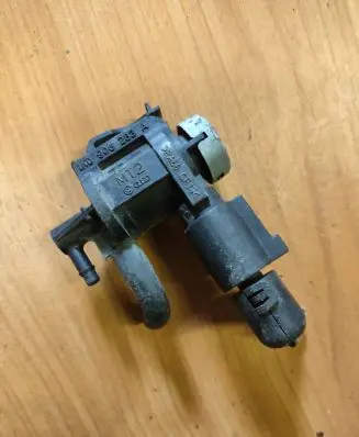 Porsche Cayenne (92A) Turbo solenoid valve 1K0906283A