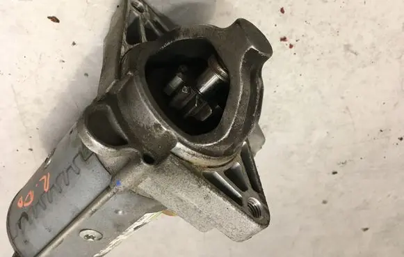 Nissan Qashqai Starter motor